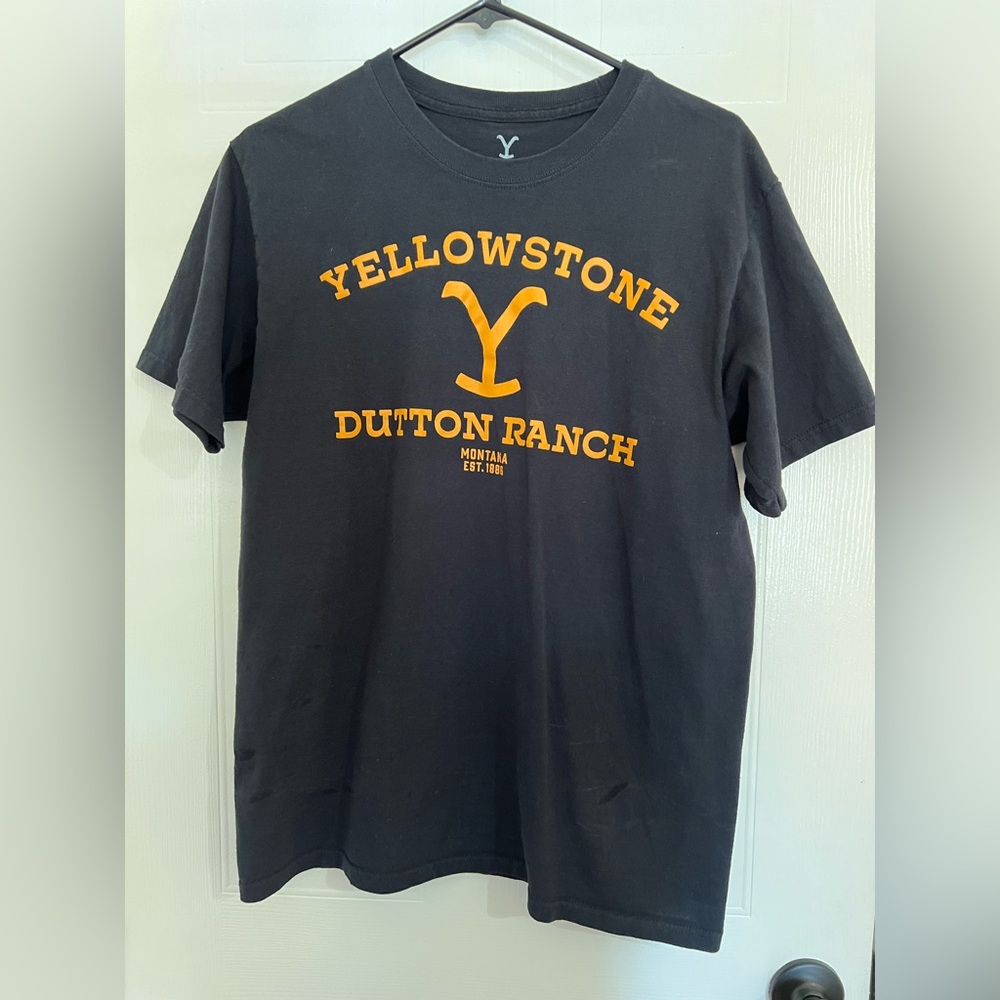 Yellowstone Dutton Ranch Black T-Shirt